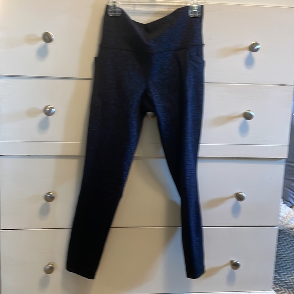 Athleta stash pocket II Gravel tight - Picture 5 of 5